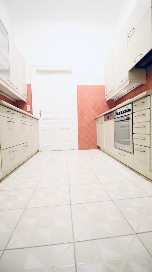 Modern Double Room Js B Viyana Dış mekan fotoğraf