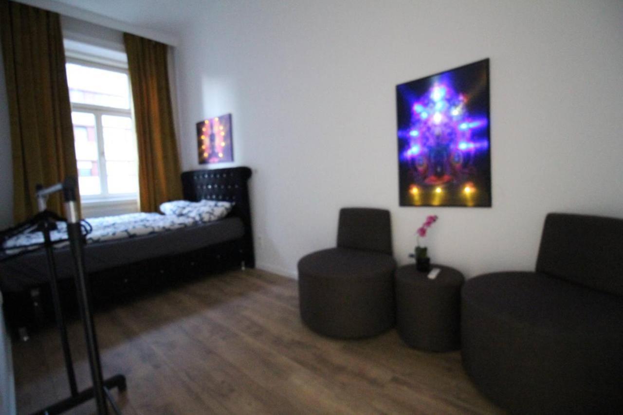 Modern Double Room Js B Viyana Dış mekan fotoğraf
