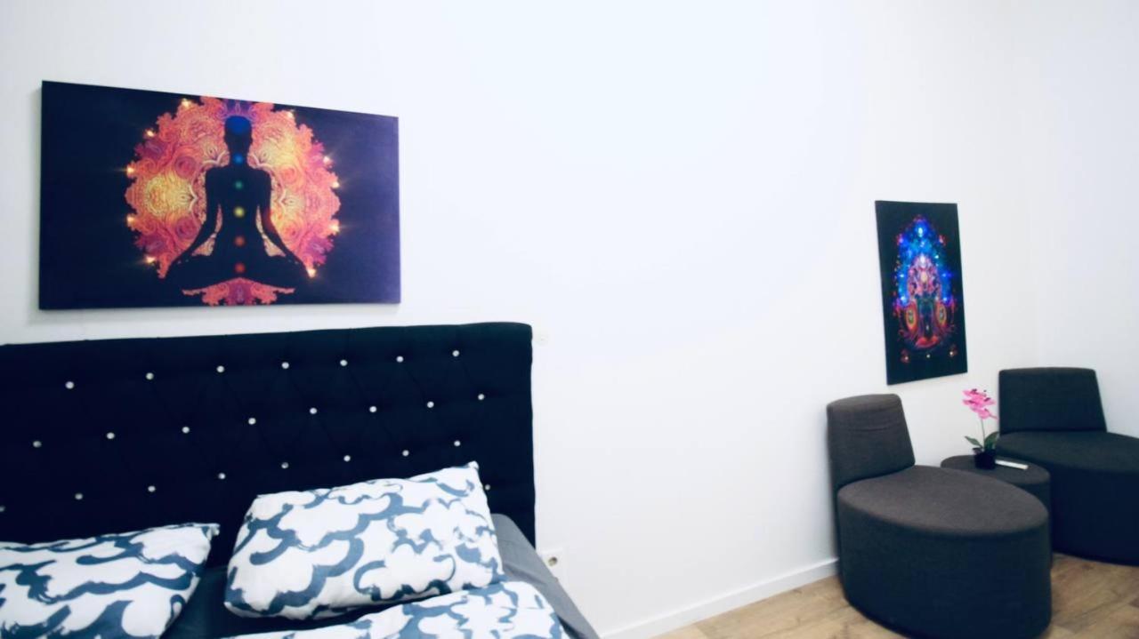 Modern Double Room Js B Viyana Dış mekan fotoğraf