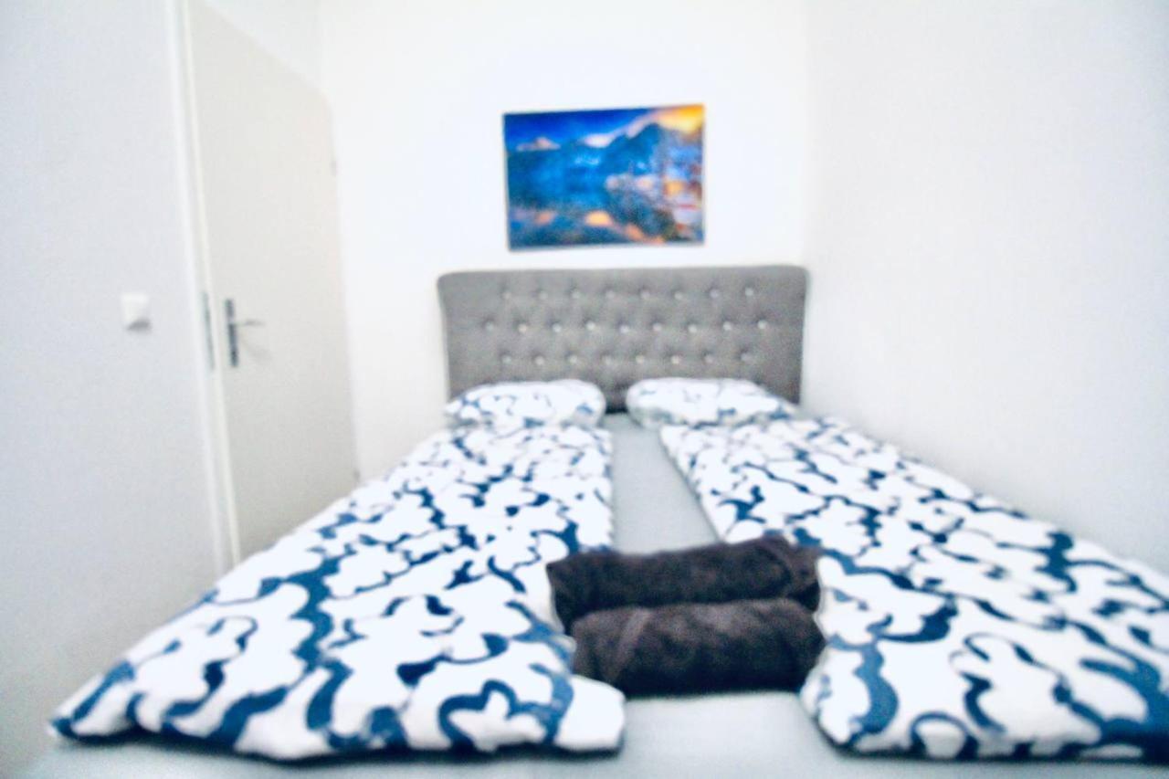 Modern Double Room Js B Viyana Dış mekan fotoğraf